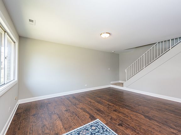 3rd image of 2518 Berkshire Ct #3