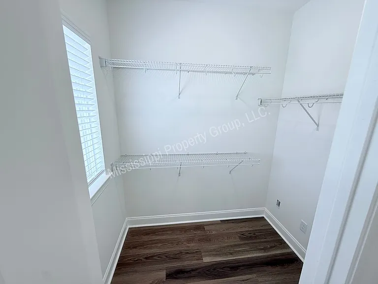 3530 Fenwick Way — Photo 21