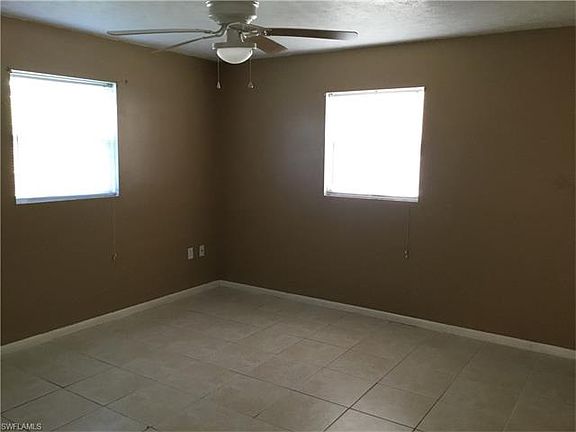 3rd image of 525 Jefferson Dr Unit 22
