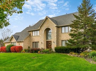 655 Laurel Ridge Dr, Columbus, OH 43230