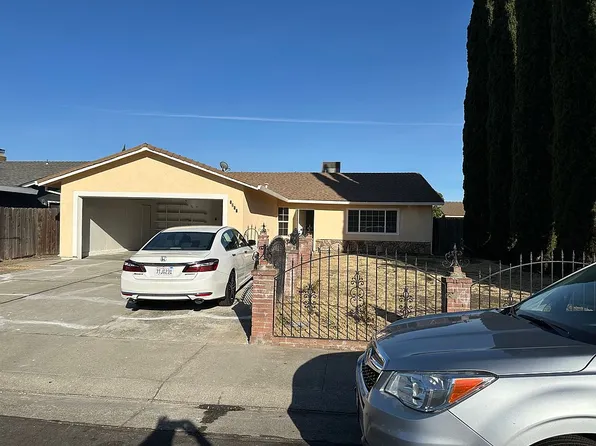 9210 Tam O Shanter Dr, Stockton, CA 95210