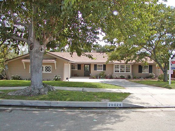 20624 Blackhawk St. Chatsworth