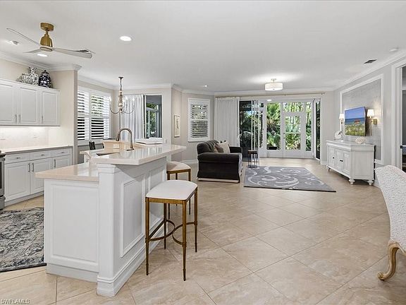 4th image of 905 Carrick Bend CIR #101