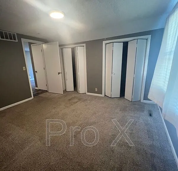 1806 S Broadway St #1806 S BROADWAY — Photo 4