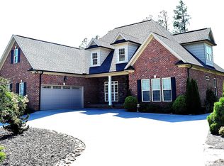 150 Kiawah Island Dr, Winston Salem, NC 27107