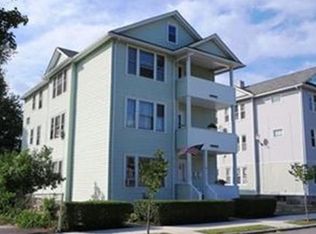 92 Birch St, Worcester, MA 01603