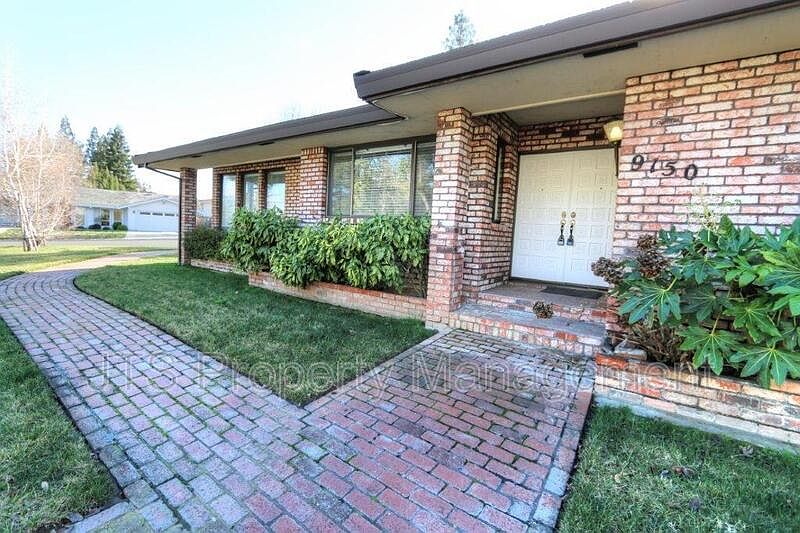 1st image of 9150 Green Ravine Ln