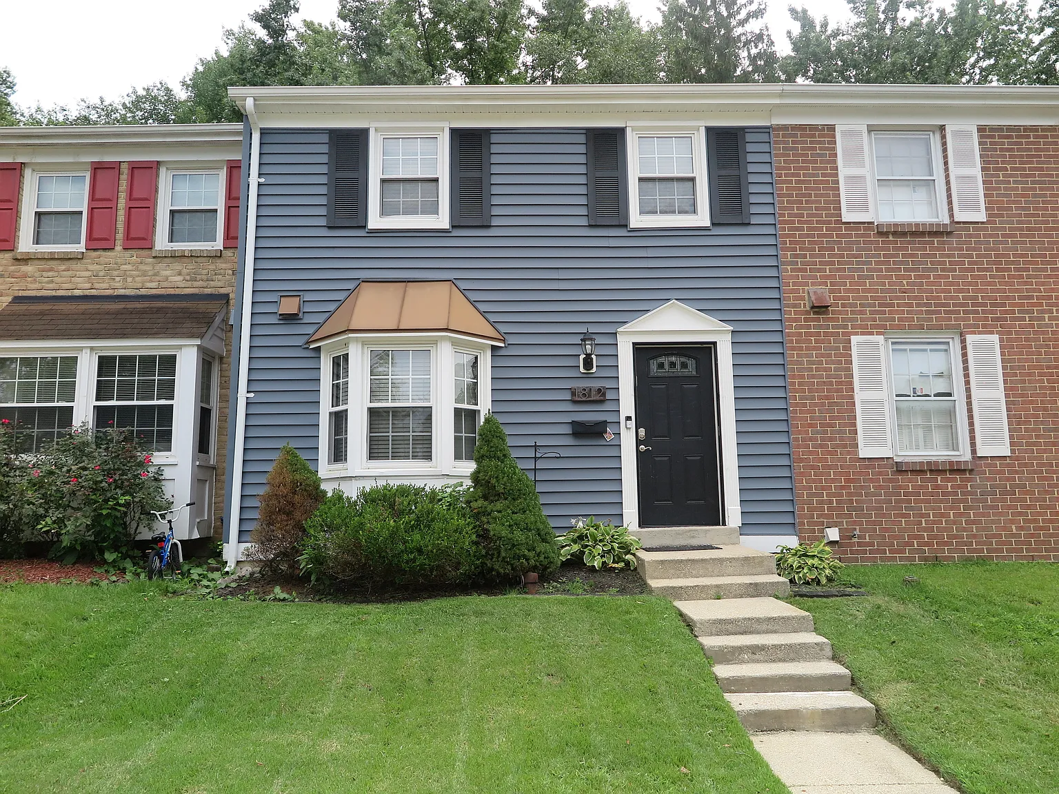 3 bed, 1684 sqft, $2,800 — Photo 2