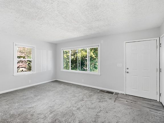5th image of 1091 Elda Ln