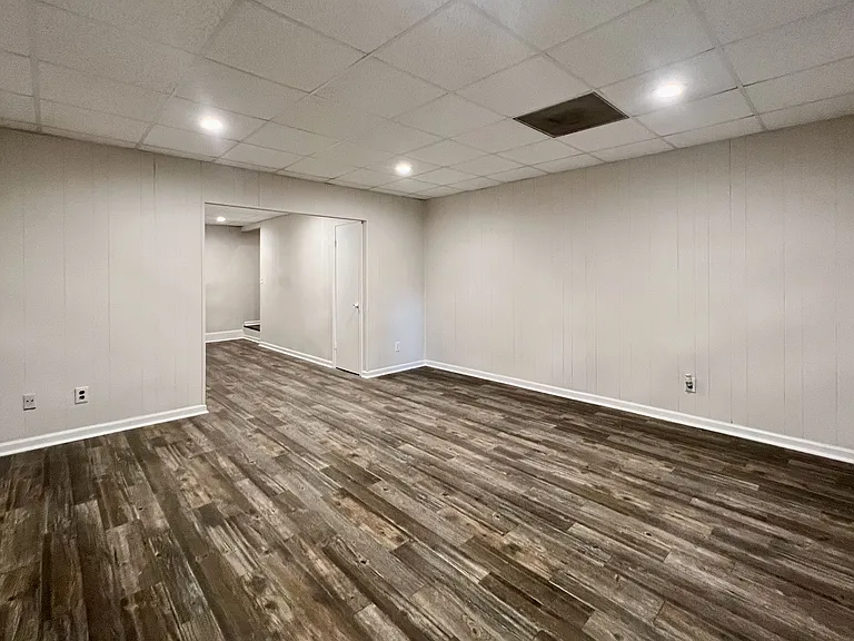 601 Wedgewood Way — Photo 22