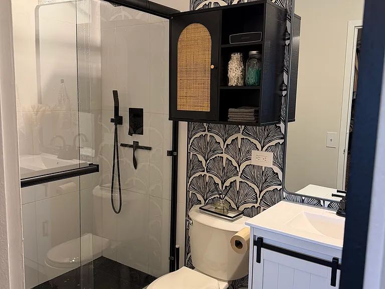 1540 N La Salle Dr #806 — Photo 10