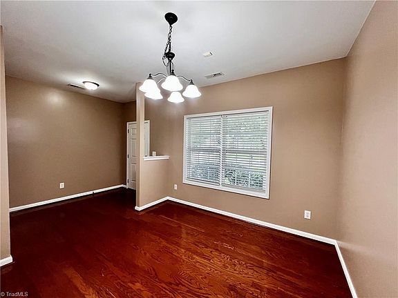 4th image of 2106 Craver Meadows Ct