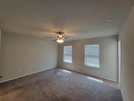 3304 Becker Dr — Photo 5