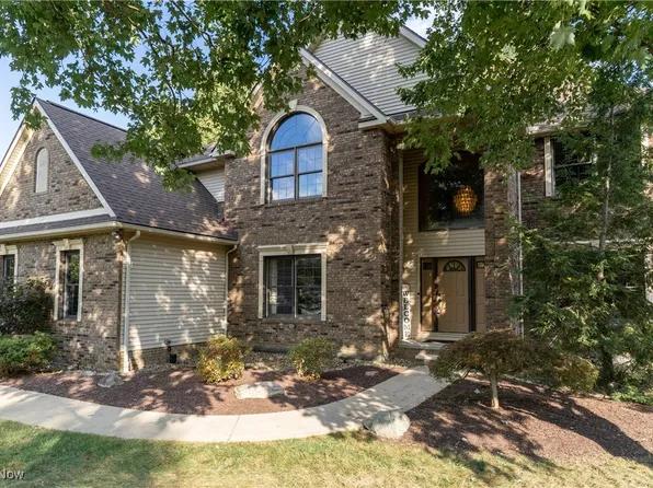 7387 Cherry Hill Ln, Broadview Heights, OH 44147