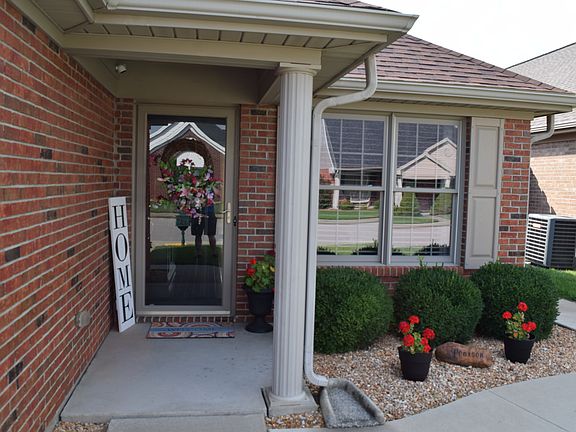 4th image of 2524 Triple Crown Way