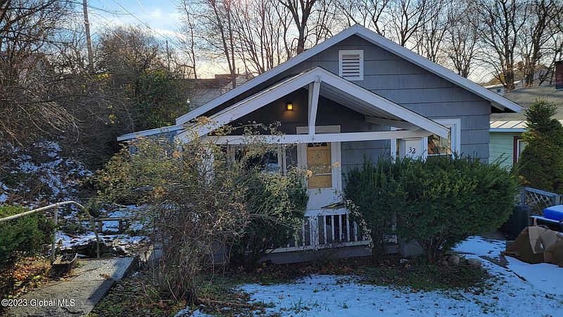 2nd image of 32 Wheelock Street