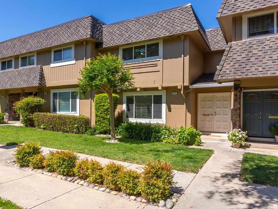 1st image of 10038 Dove Oak Ct