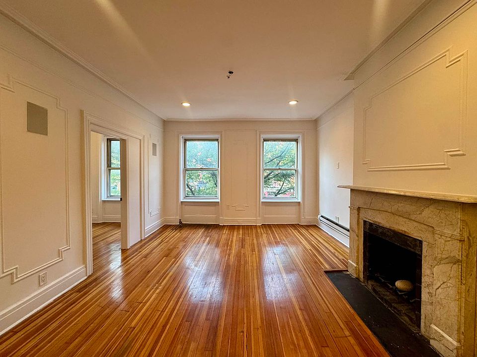 1st image of 178 Atlantic Ave APT 1
