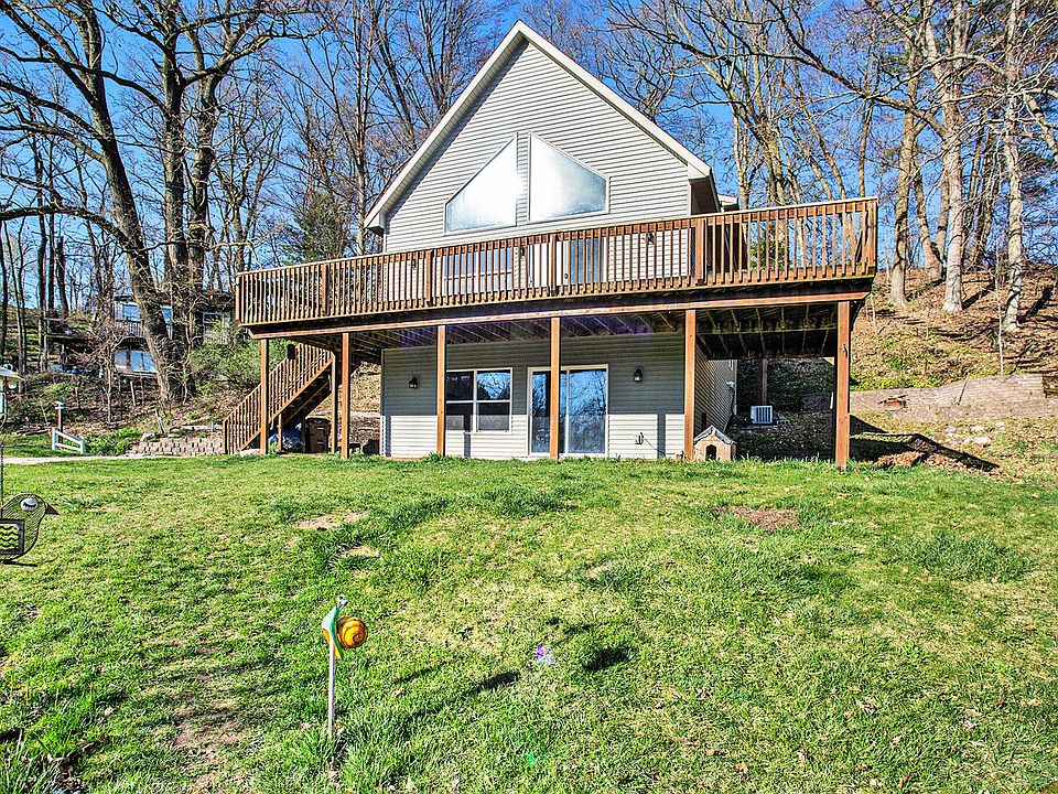 1st image of 766 Stonecrest Dr NE