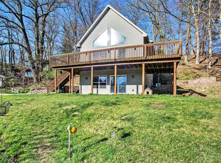 766 Stonecrest Dr NE, Sparta, MI 49345