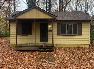 304 Thunderbird Dr, Lusby, MD 20657