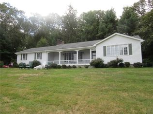 29 Shippee Rd, East Greenwich, RI 02818