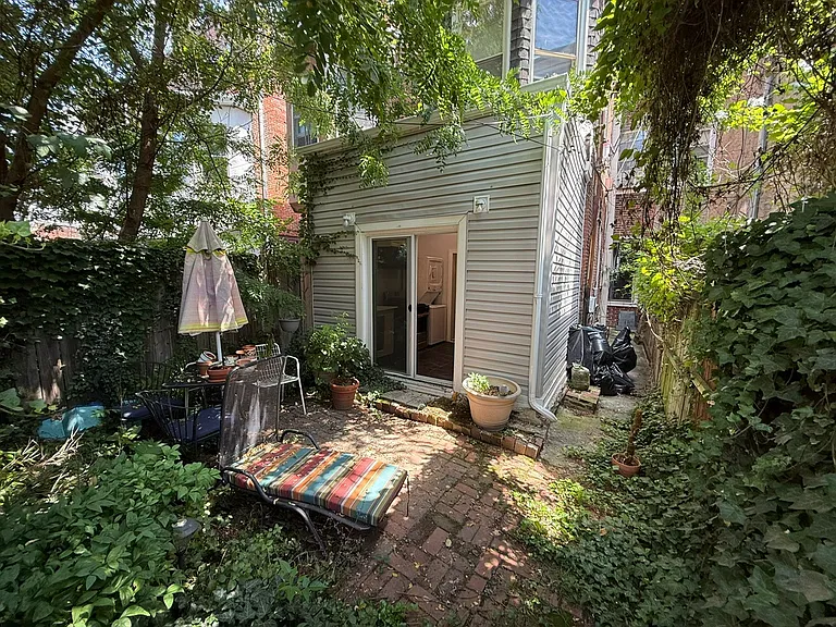 828 Corinthian Ave #1 — Photo 31