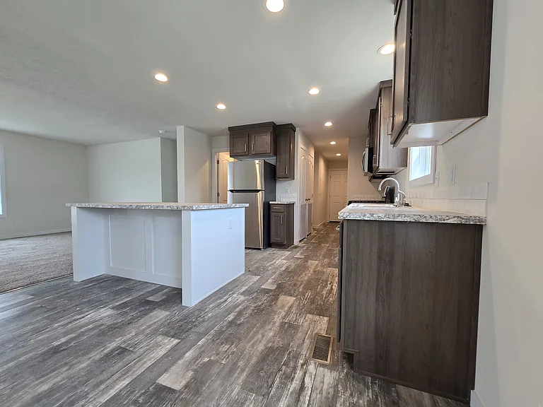 Sunset Ridge — Photo 17