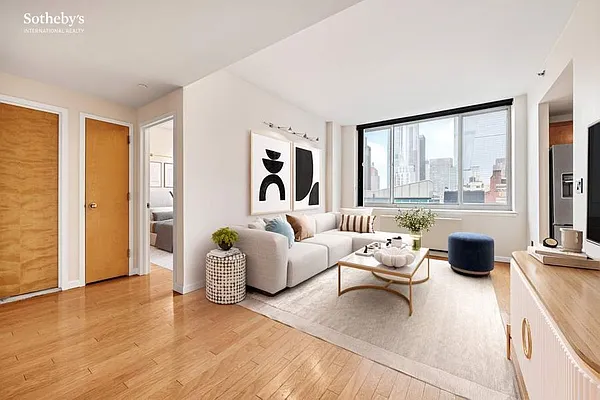 Sold by Sotheby's International Realty | media 1