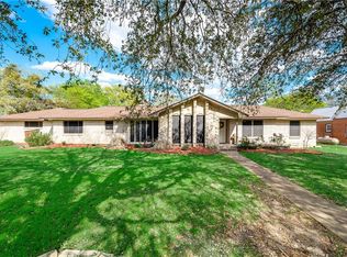 1760 S Duncanville Rd, Cedar Hill, TX 75104