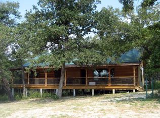 473 E Crockett St, Luling, TX 78648