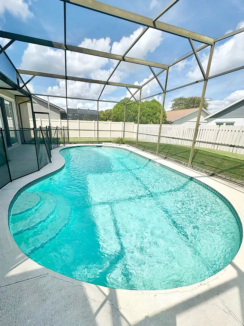 Beautiful 4 Bedroom 3.5 bath plus Bonus Room in Eagle Lending! — Photo 3