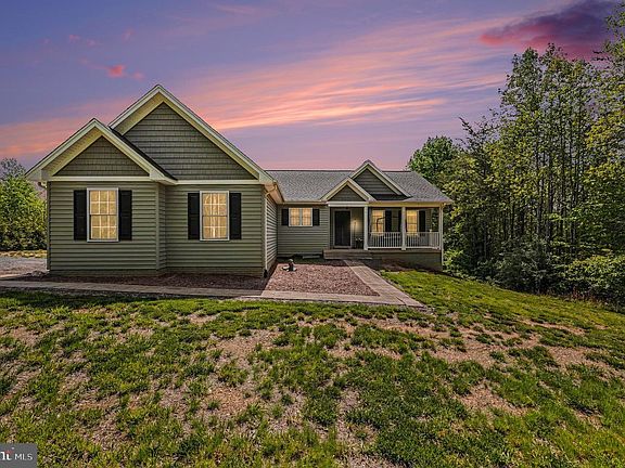 2nd image of 8474 Timothy Ln