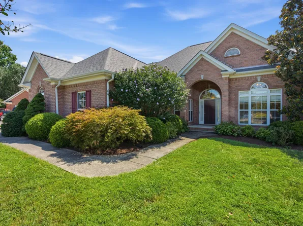 1909 Starbuck Ct, Murfreesboro, TN 37130