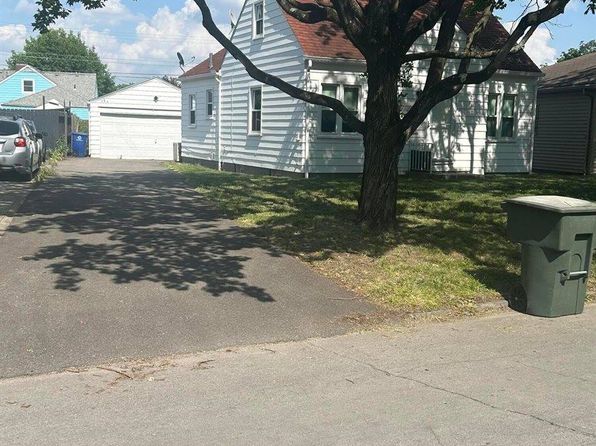 40 Letchworth Ave