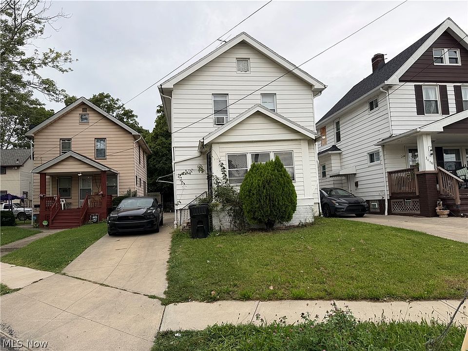 1st image of 3482 W 88th St