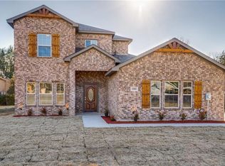 1501 W Springcrest Cir, Lancaster, TX 75134