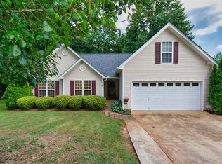 4087 River Elan Dr, Gainesville, GA 30507