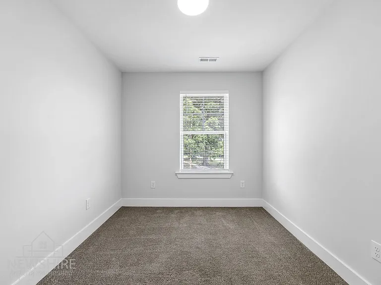 Townes at Converse Luxury Townhomes — Photo 14