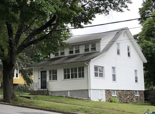 27 Grenada St, Worcester, MA 01602