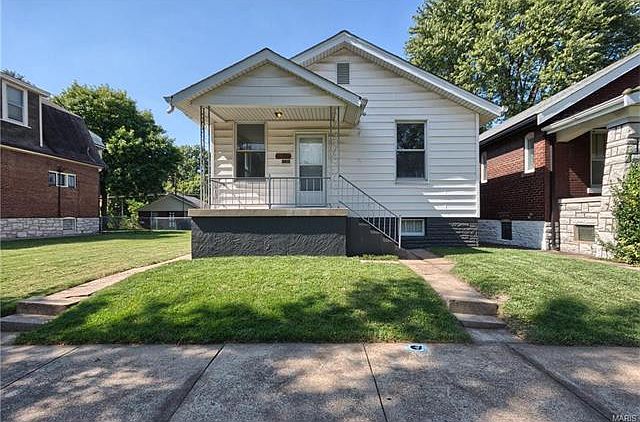 1st image of 5921 Leona St