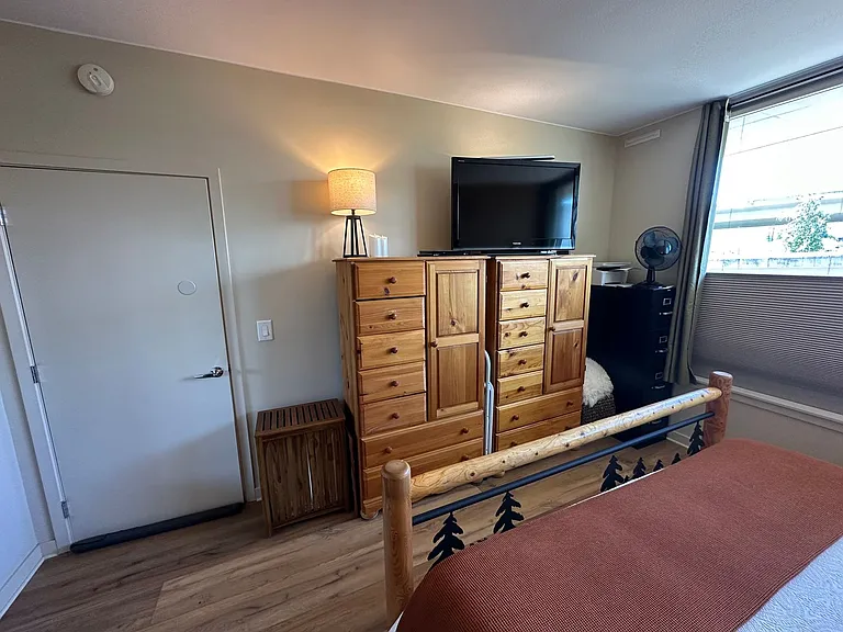 1515 Dock St #402 — Photo 19