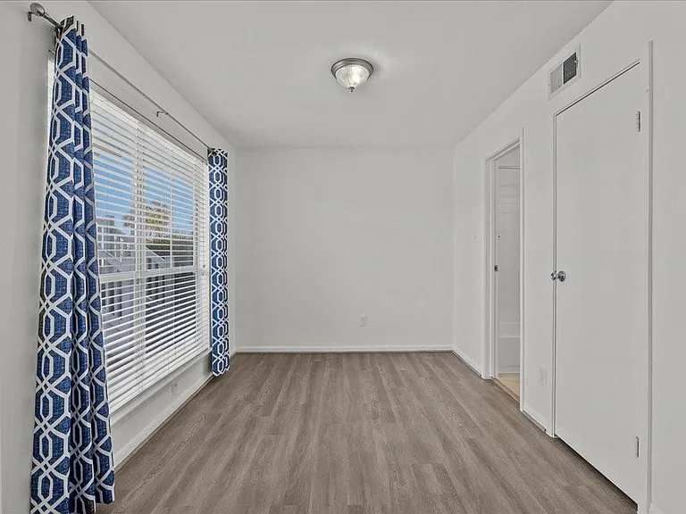3506 Cove View Blvd #303 — Photo 6