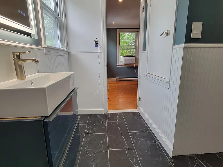 201 S Cherry Grove Ave #2 — Photo 11