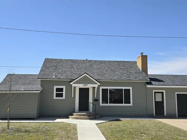 1100 Woodbury St, Ellis, KS 67637