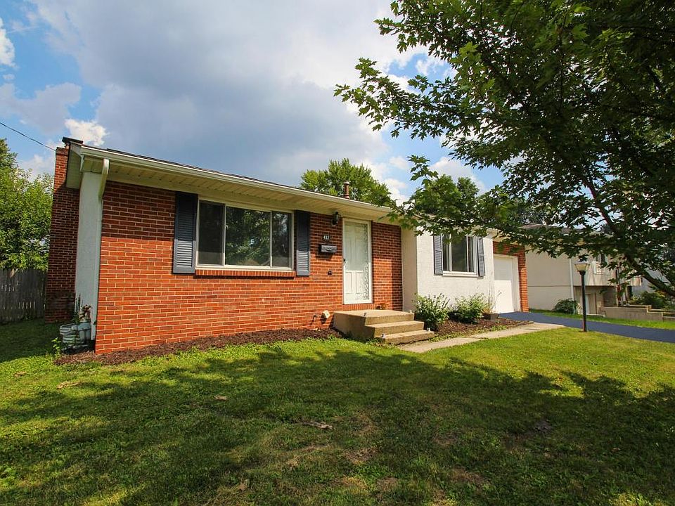1st image of 482 Denwood Ct