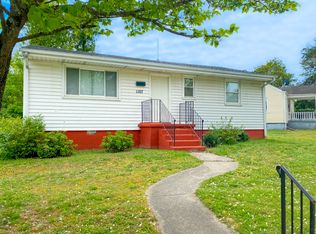 1107 W Augusta Ave, Petersburg, VA 23803