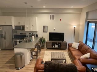 362 Monastery Ave APT 1R, Philadelphia, PA 19128