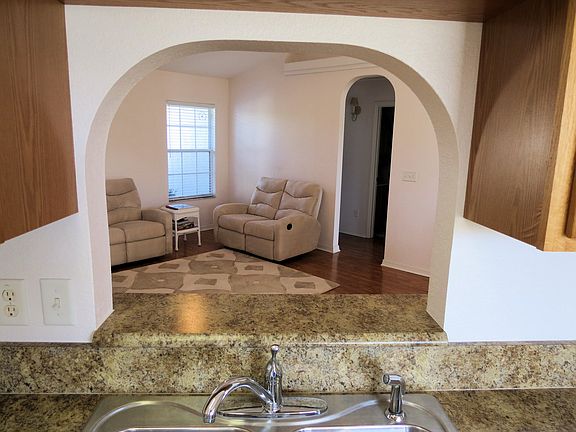 4th image of 12274 SE 175th Pl