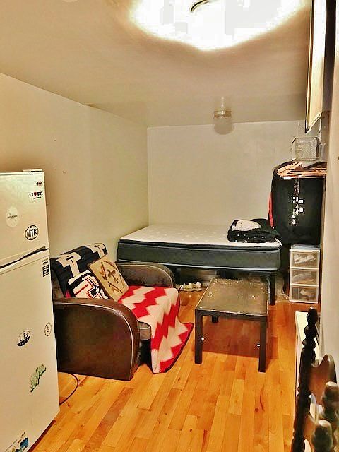 1st image of 517 E 12th St #11